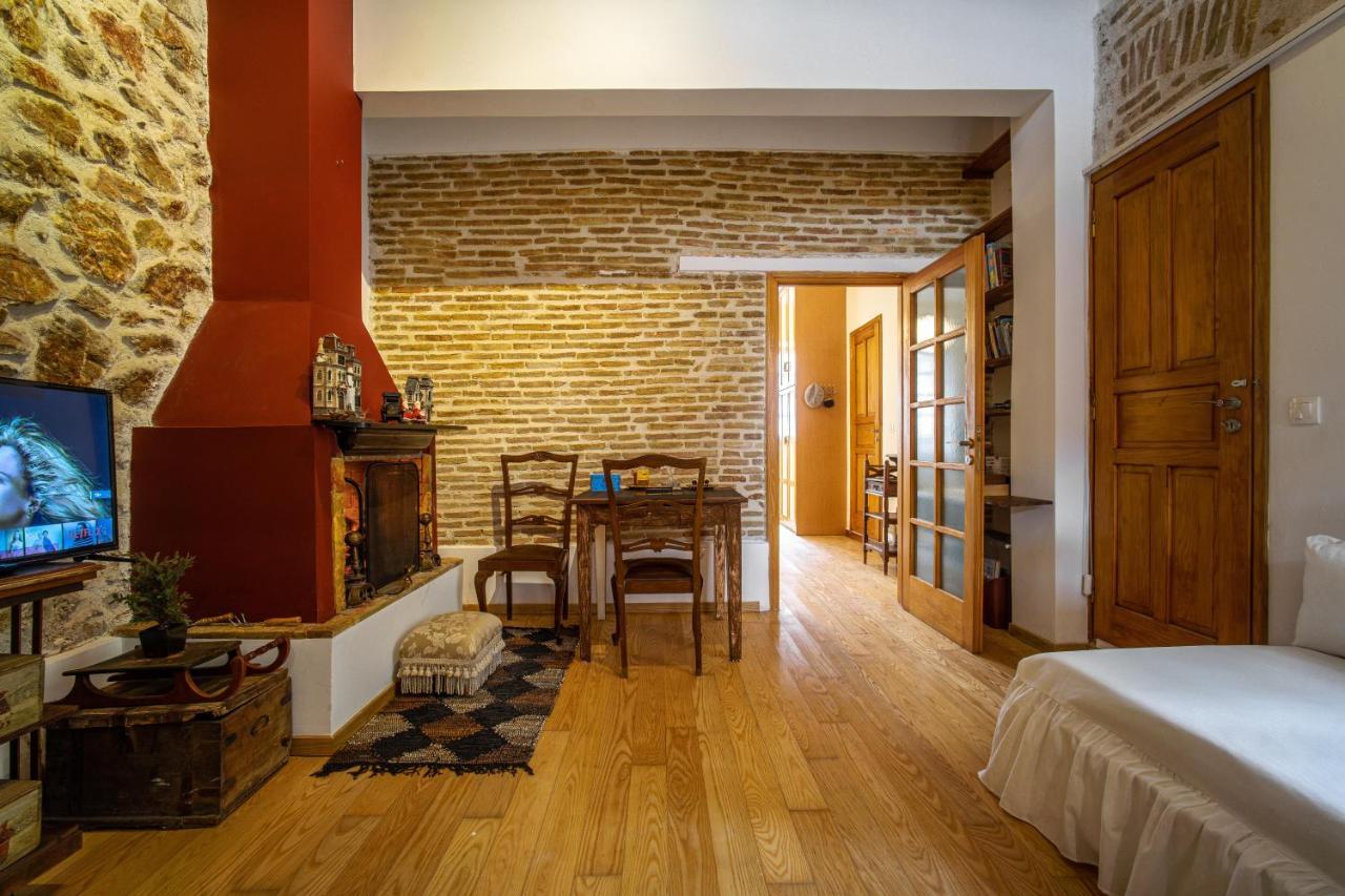 Luxurious Villa At Mets Athens Exterior photo