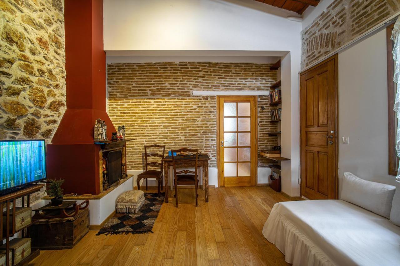 Luxurious Villa At Mets Athens Exterior photo